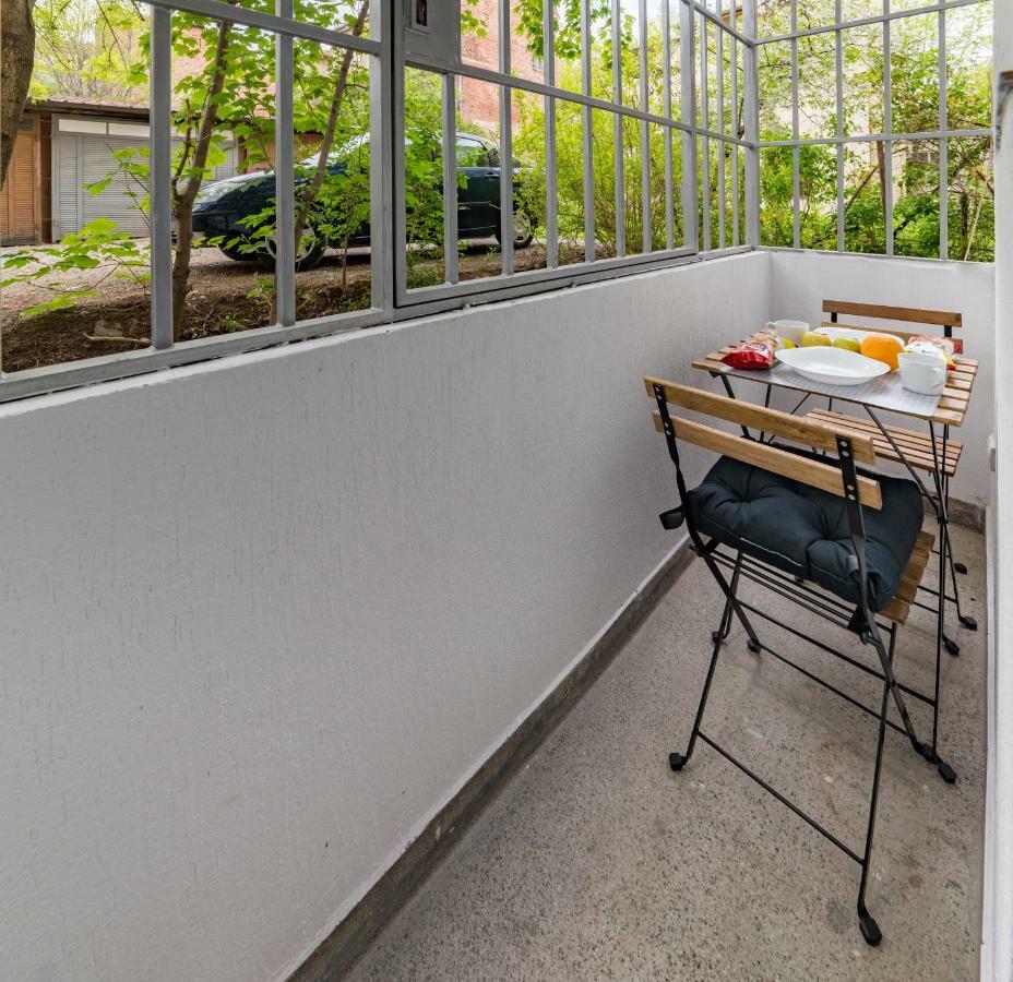 Comfort.Chic.Charming Apt With Terrace Near Ndk Sofia Zewnętrze zdjęcie
