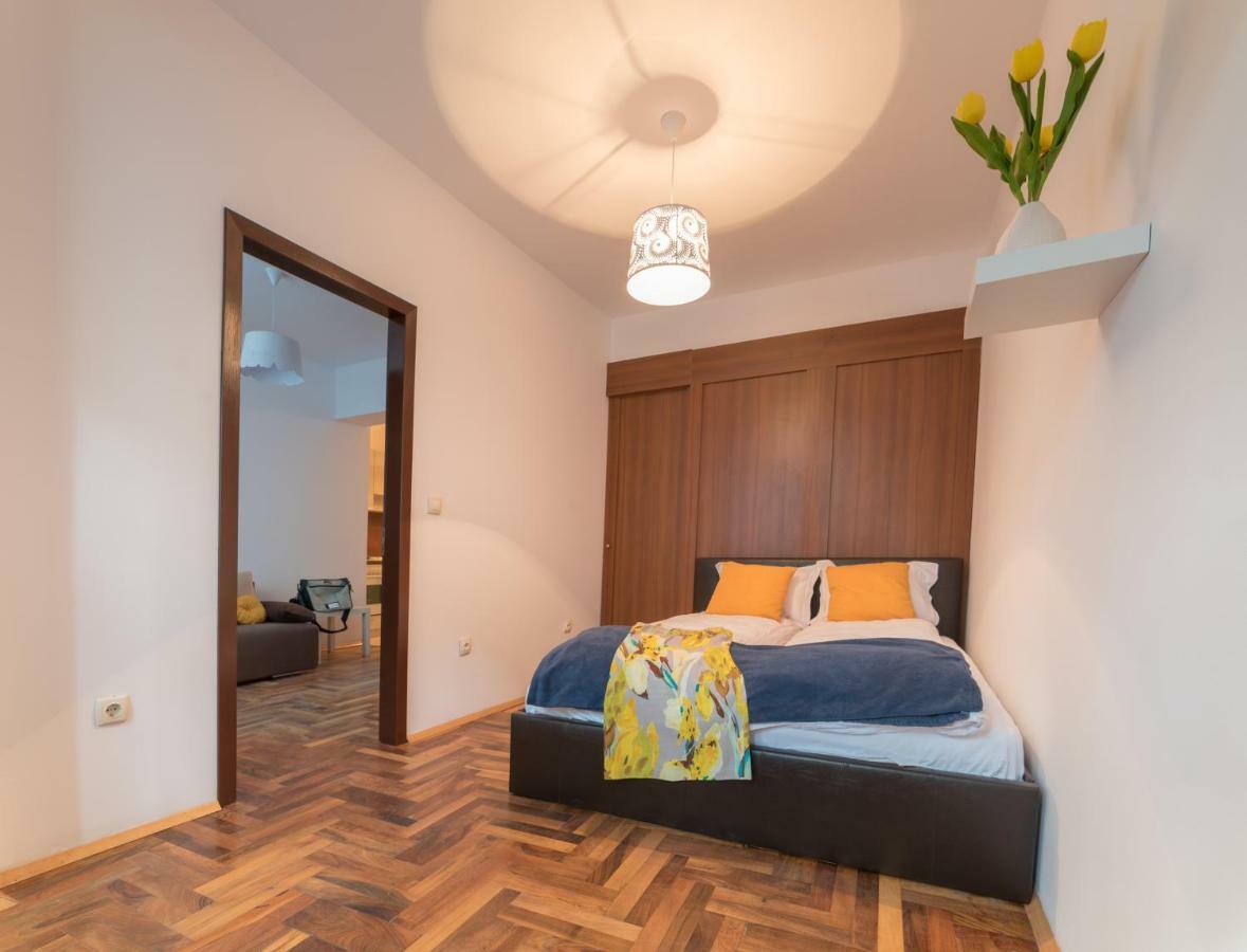 Comfort.Chic.Charming Apt With Terrace Near Ndk Sofia Zewnętrze zdjęcie