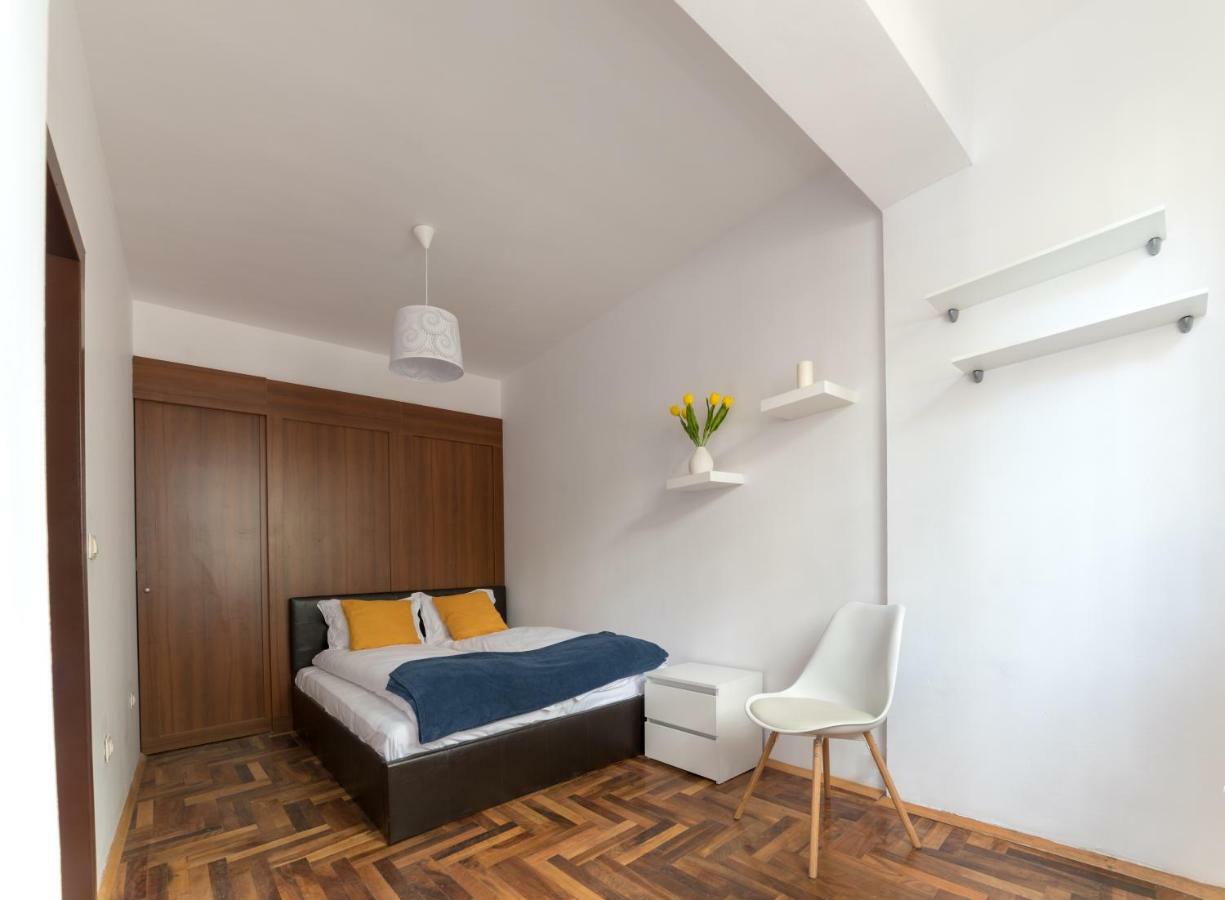 Comfort.Chic.Charming Apt With Terrace Near Ndk Sofia Zewnętrze zdjęcie